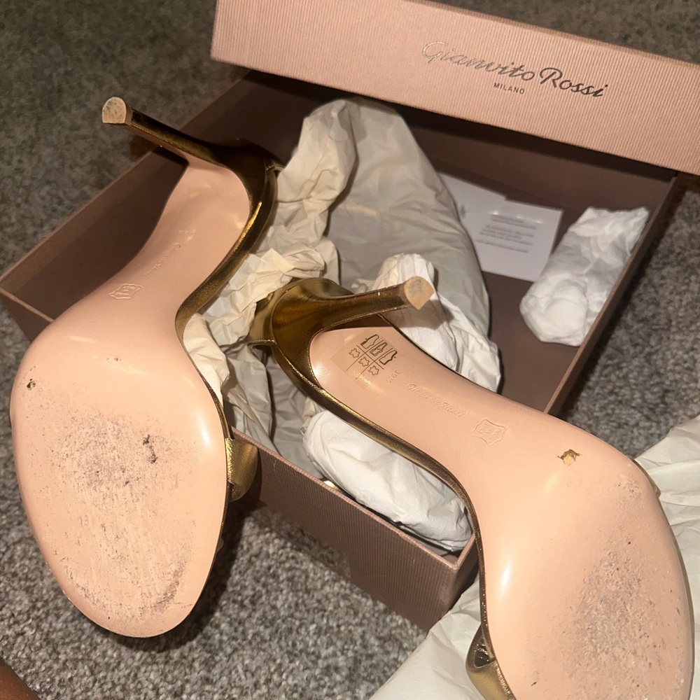 Gianvito Rossi - Picture 5 of 8